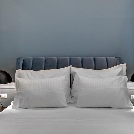 Amare Boutique Suites Ermoupoli Eksteriør billede