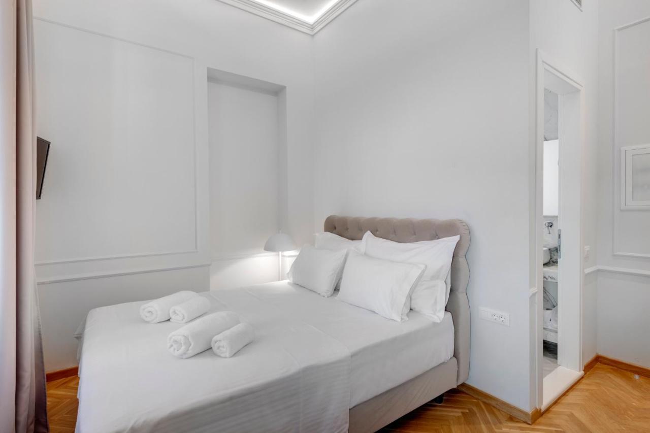 Amare Boutique Suites Ermoupoli Eksteriør billede